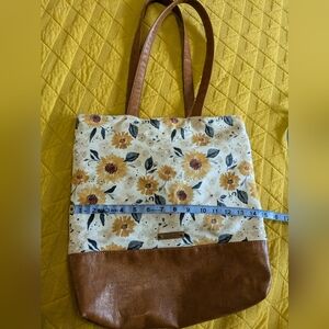 Sunflower Purse Teacher Shoulder Laptop Bag 15" x 15"
